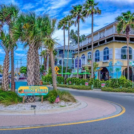 Gulf Breeze Ami-2Bd-2Ba-Condo-Private Beach Access-Heater Pool-Water Views From Every Window